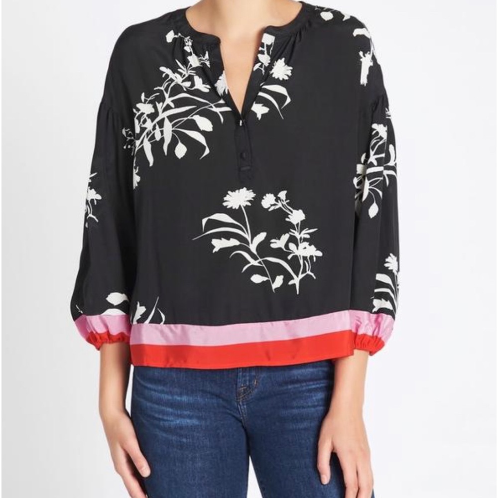 Joie Eilga Black & White Floral Top Pink & Red Detail Size Medium